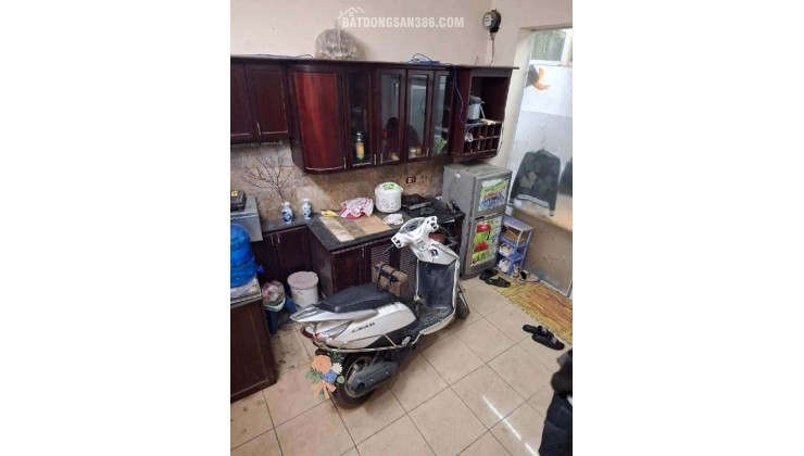 GẦN PHỐ_LÔ GÓC 2 THOÁNG, 86m2_PHỐ LÊ DUẨN_GIÁ TỐT_XÂY NHÀ DÒNG TIỀN THANG MÁY QUÁ ĐẸP